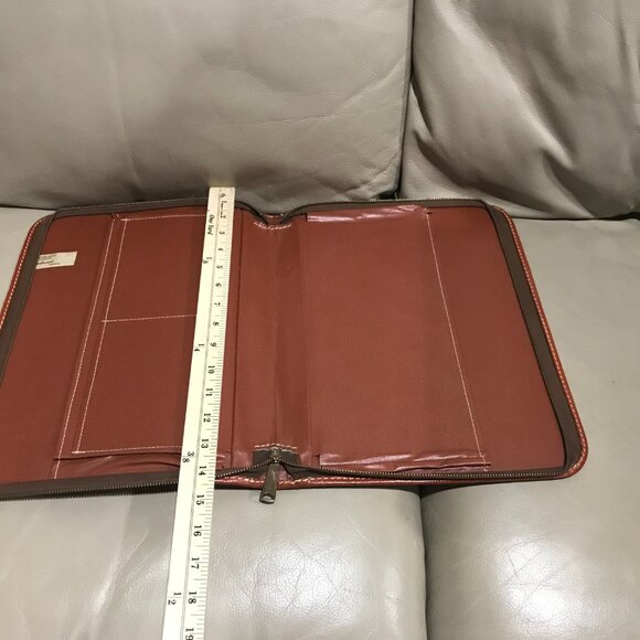 VINTAGE LEATHER ORGANIZER (PREOWNED) - Picture 6 of 6